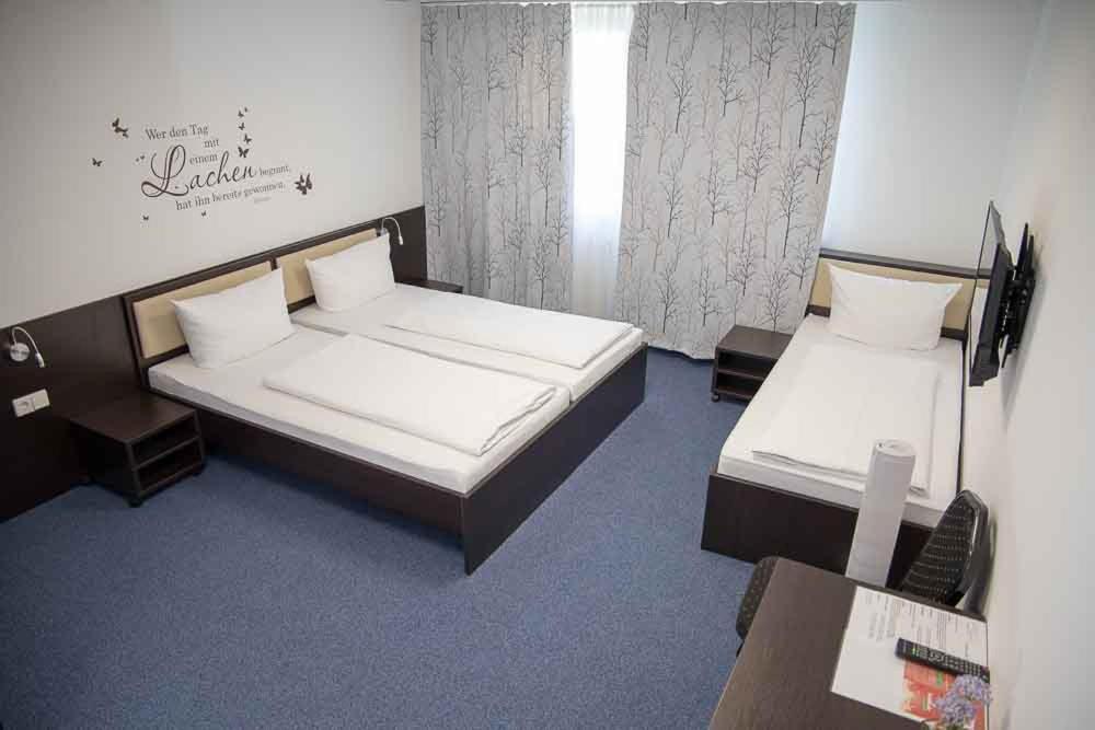 Hotel Am Suedtor Бакнанг Екстериор снимка