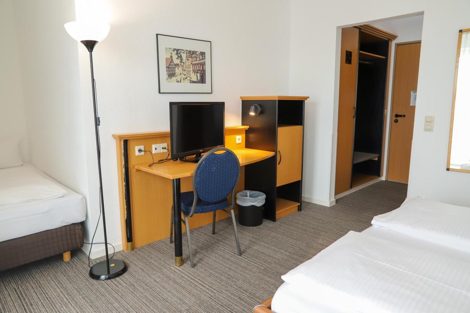 Hotel Am Suedtor Бакнанг Екстериор снимка