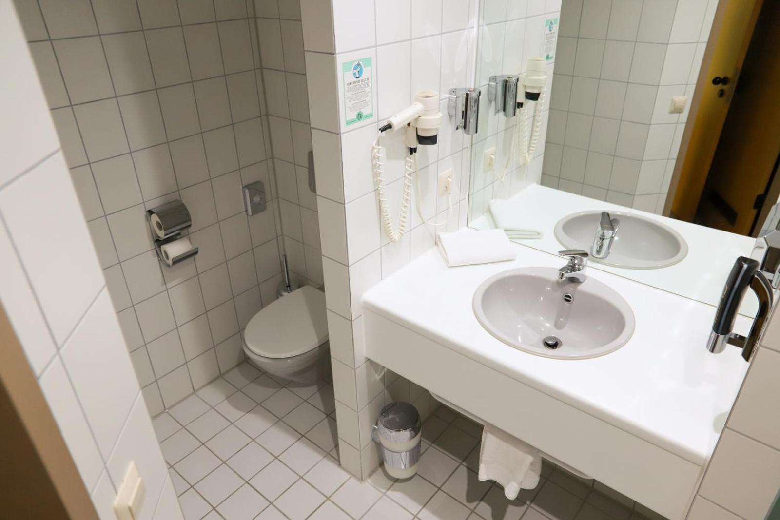 Hotel Am Suedtor Бакнанг Екстериор снимка