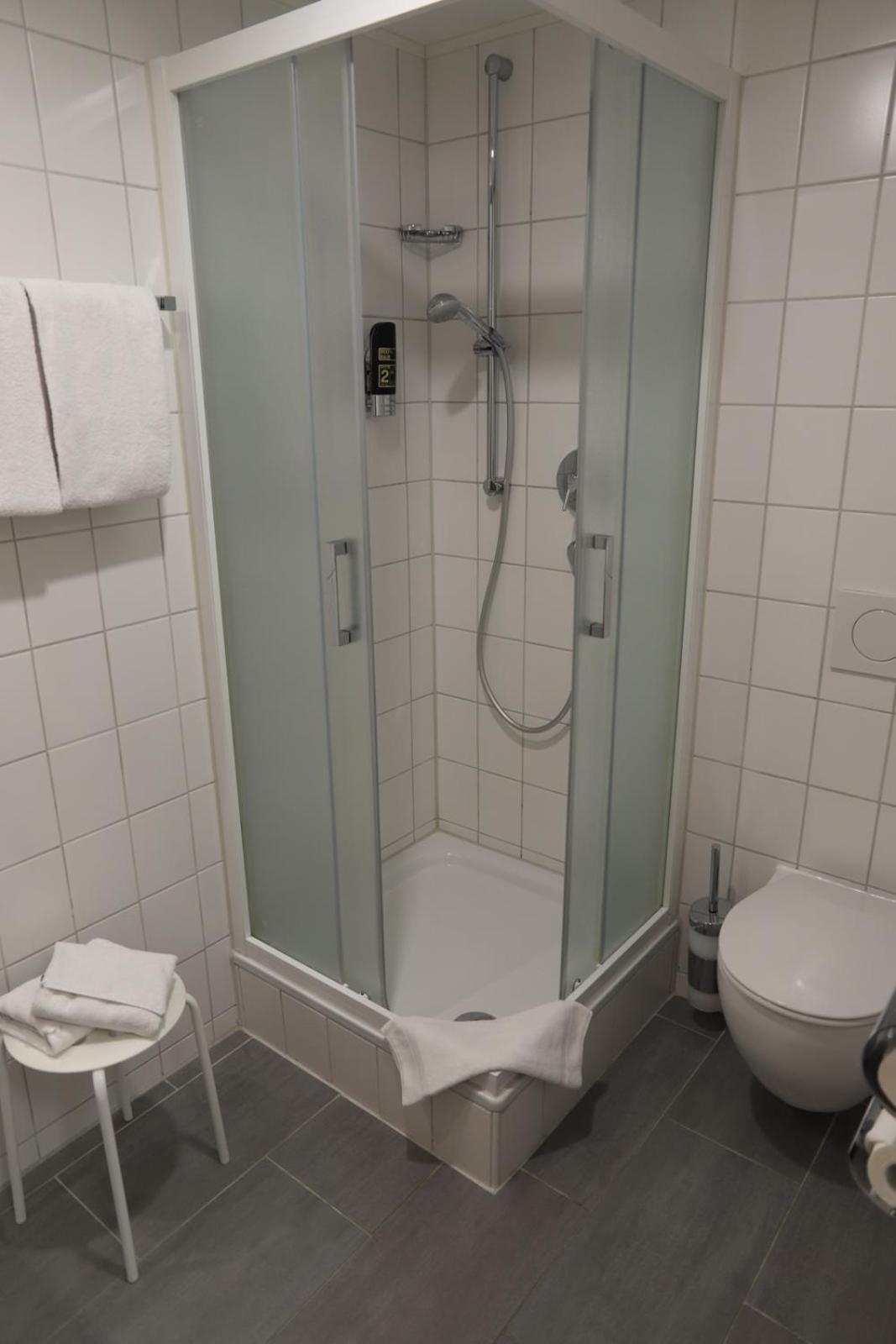 Hotel Am Suedtor Бакнанг Екстериор снимка