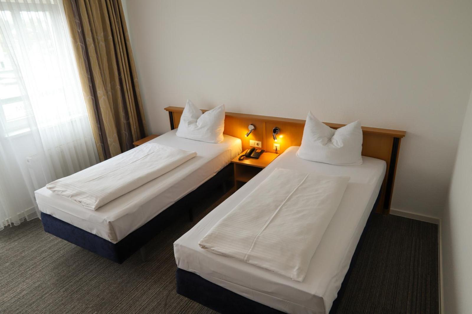 Hotel Am Suedtor Бакнанг Екстериор снимка