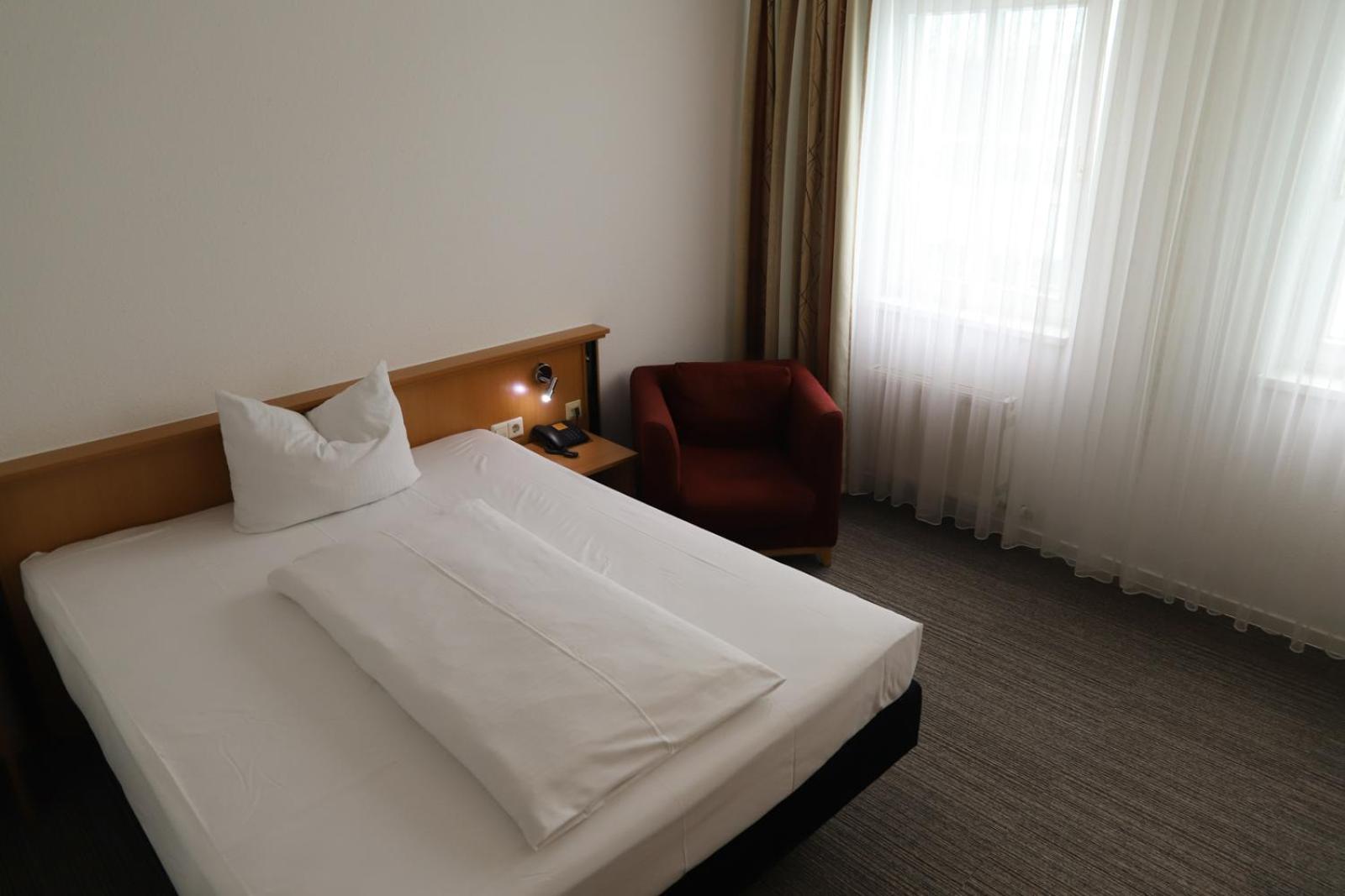 Hotel Am Suedtor Бакнанг Екстериор снимка