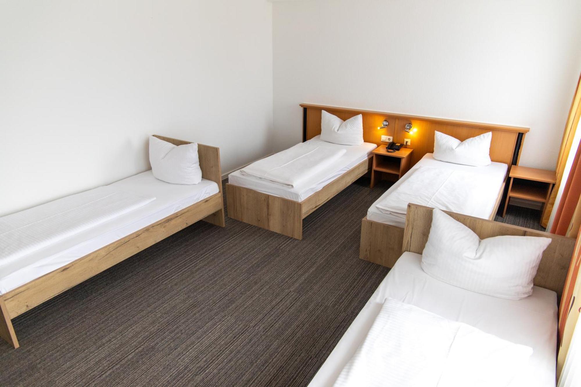 Hotel Am Suedtor Бакнанг Екстериор снимка