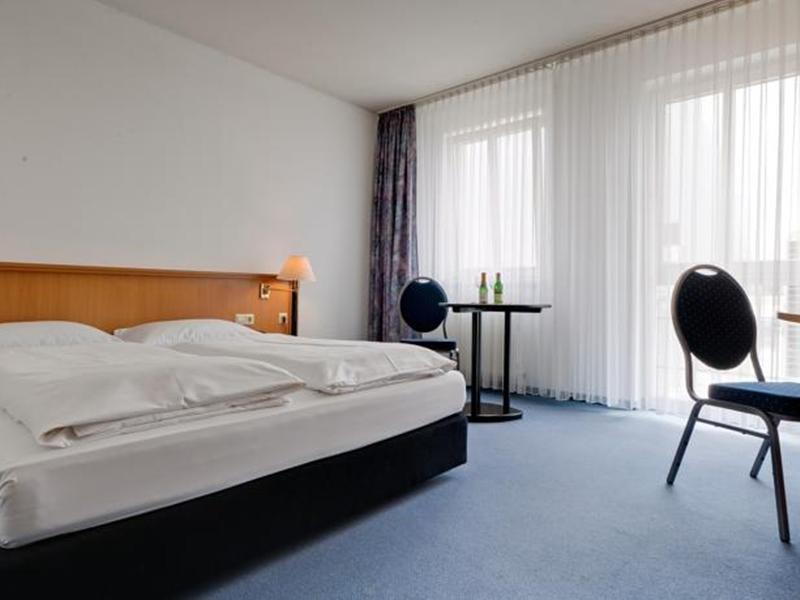 Hotel Am Suedtor Бакнанг Екстериор снимка