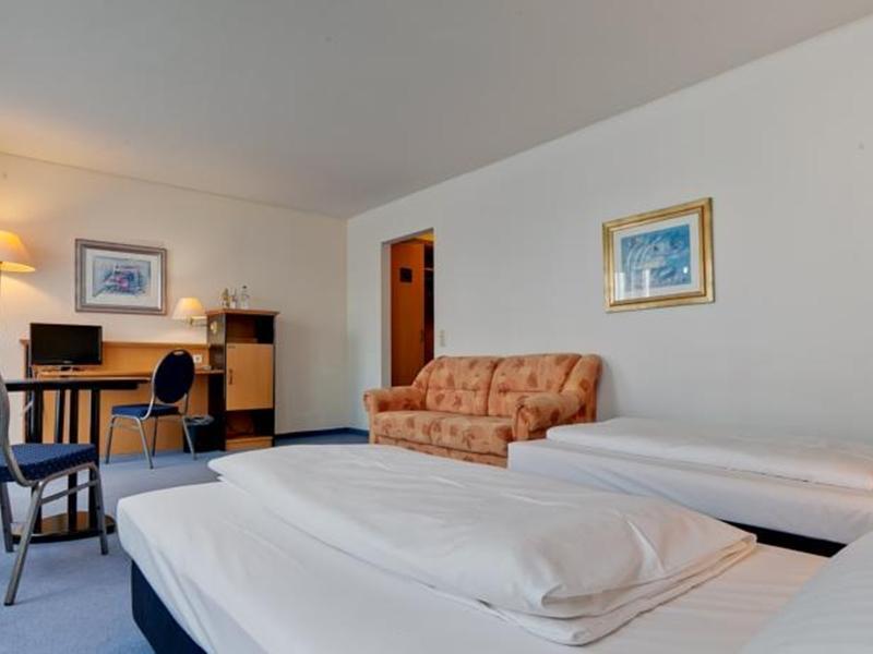 Hotel Am Suedtor Бакнанг Екстериор снимка